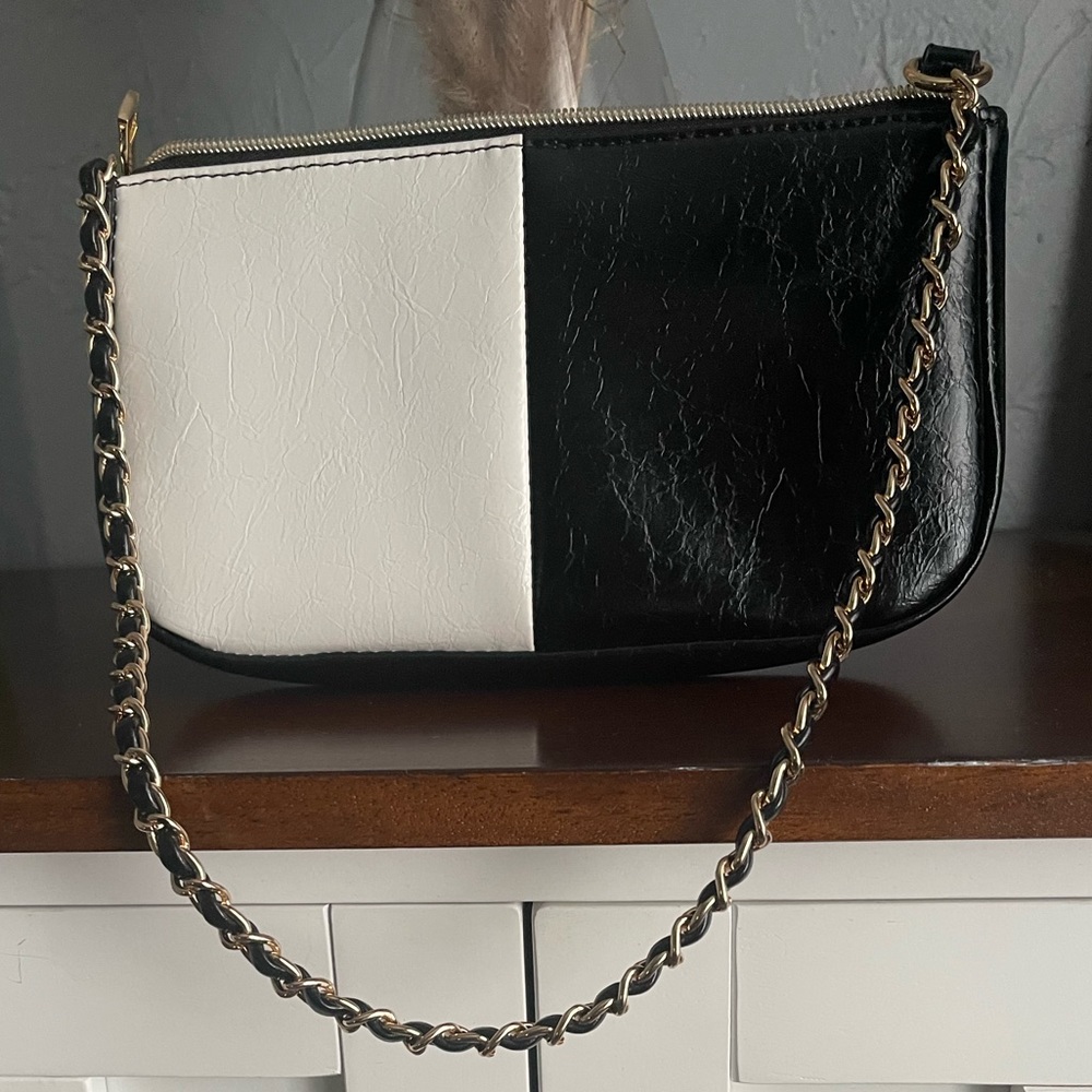 Forever 21 Black and White Purse with Gold and Black Chain Strap
